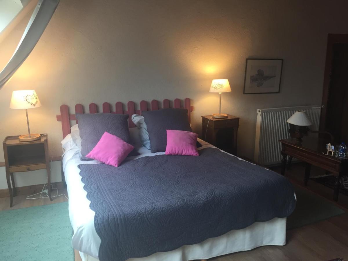 Saint-Germain-du-Puy Chambres D'Hotes Du Domaine De Jacquelin מראה חיצוני תמונה