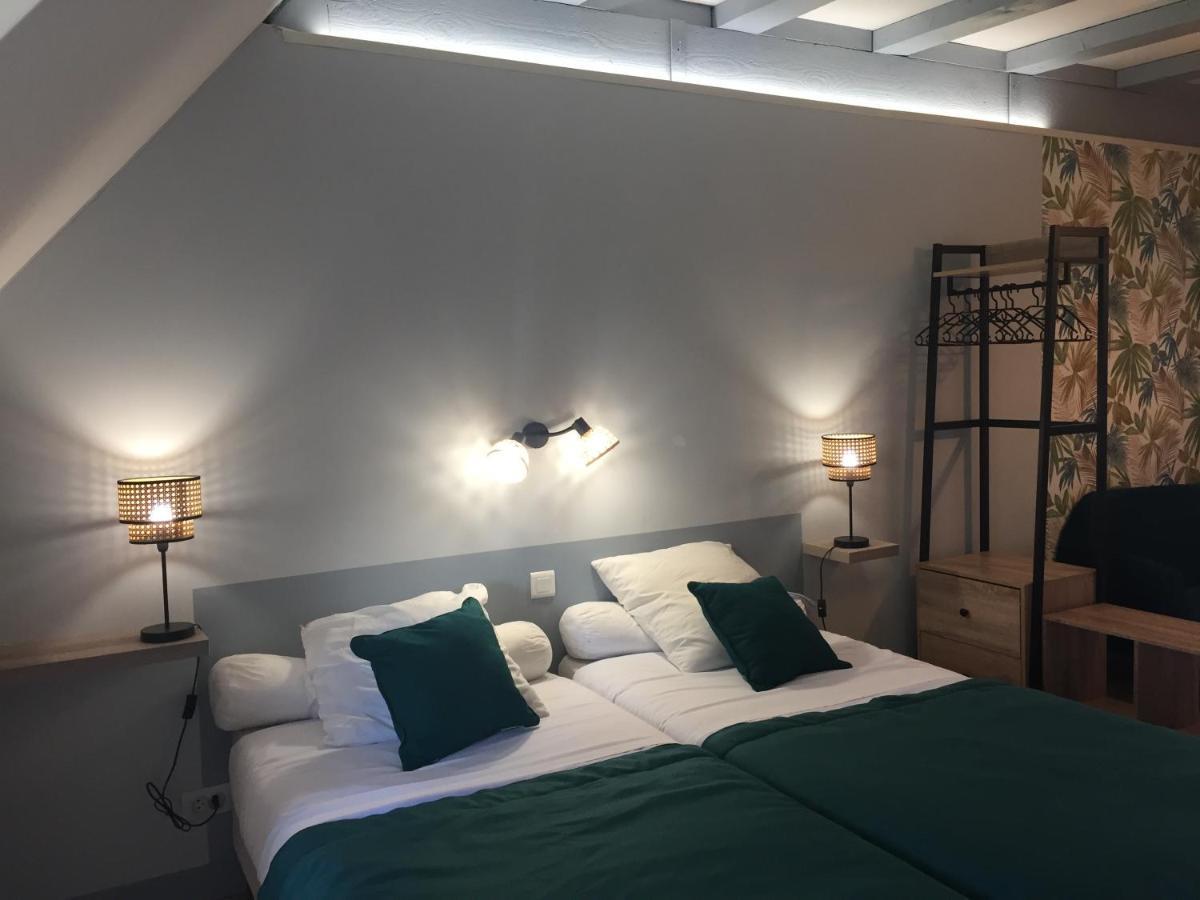 Saint-Germain-du-Puy Chambres D'Hotes Du Domaine De Jacquelin מראה חיצוני תמונה