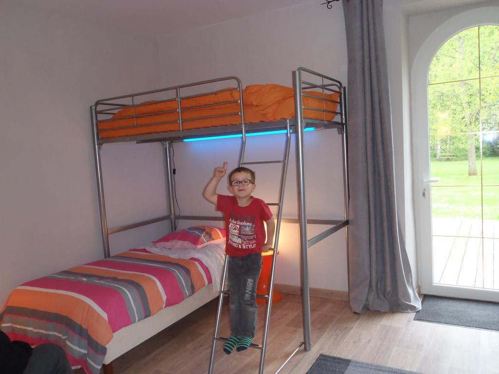 Saint-Germain-du-Puy Chambres D'Hotes Du Domaine De Jacquelin מראה חיצוני תמונה